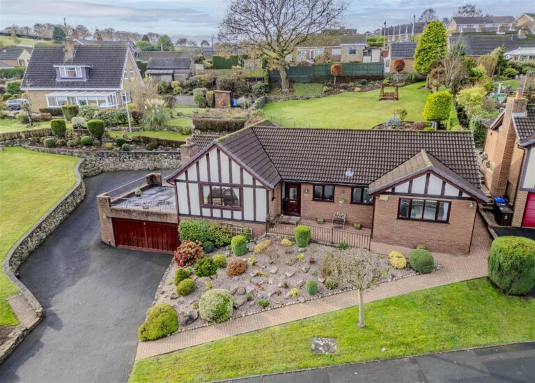 Cheddleton Park Avenue, Cheddleton, Leek, Staffordshire, ST13 7NS