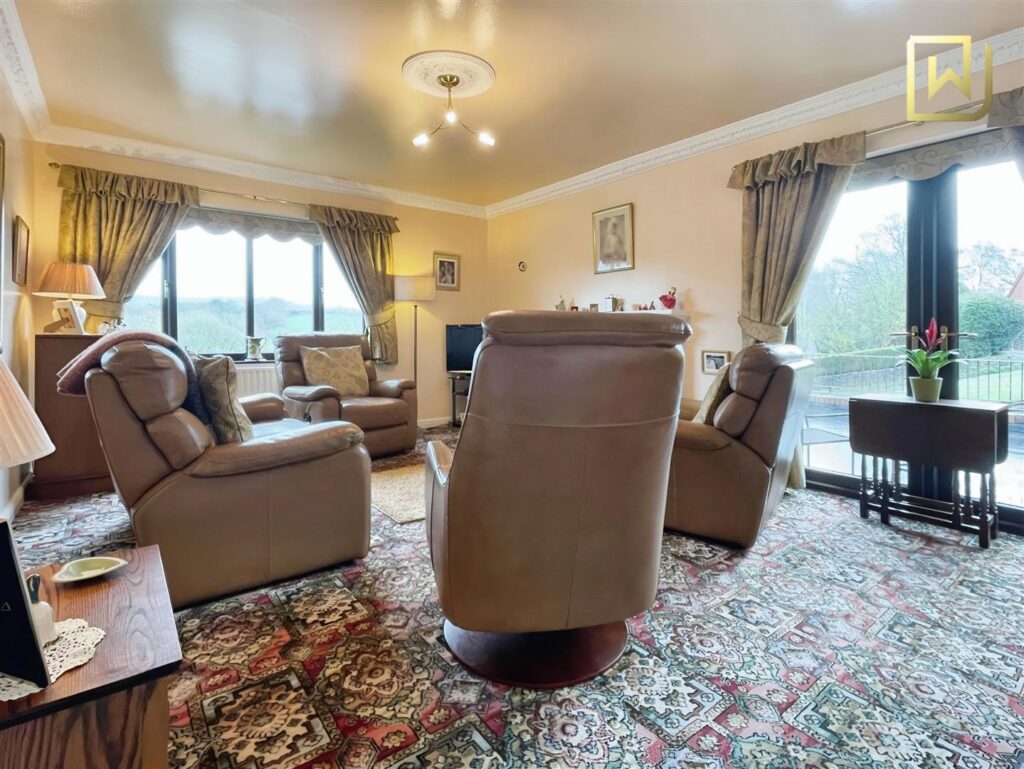 Cheddleton Park Avenue, Cheddleton, Leek, Staffordshire, ST13 7NS