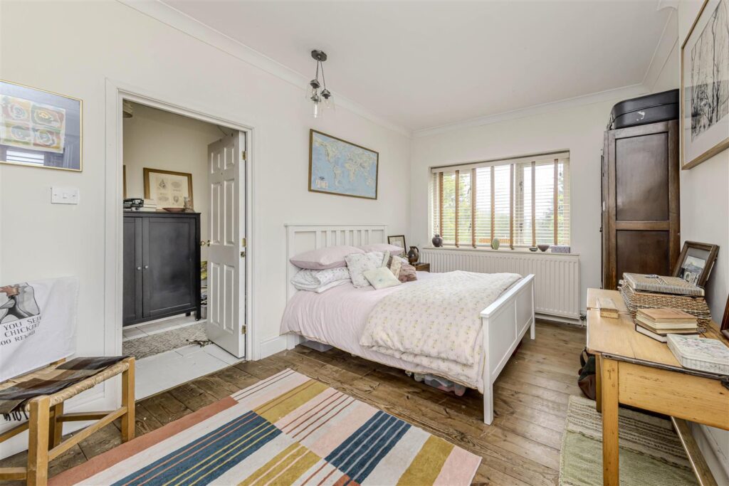 Leek Road, Longsdon, Staffordshire, ST9 9QF