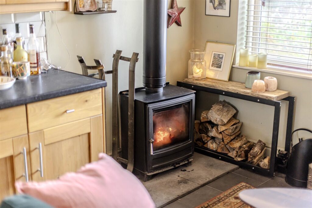 Leek Road, Longsdon, Staffordshire, ST9 9QF