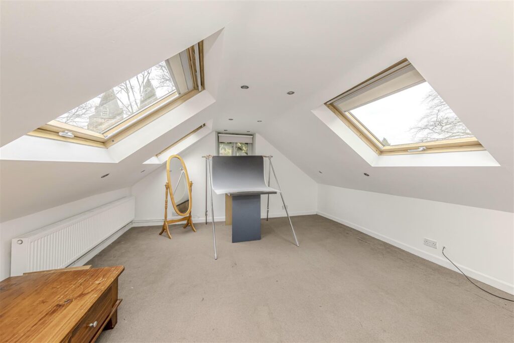 Leek Road, Longsdon, Staffordshire, ST9 9QF