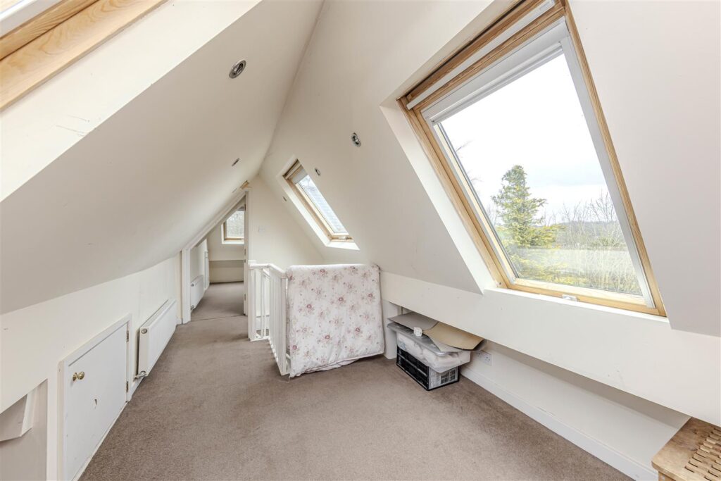 Leek Road, Longsdon, Staffordshire, ST9 9QF