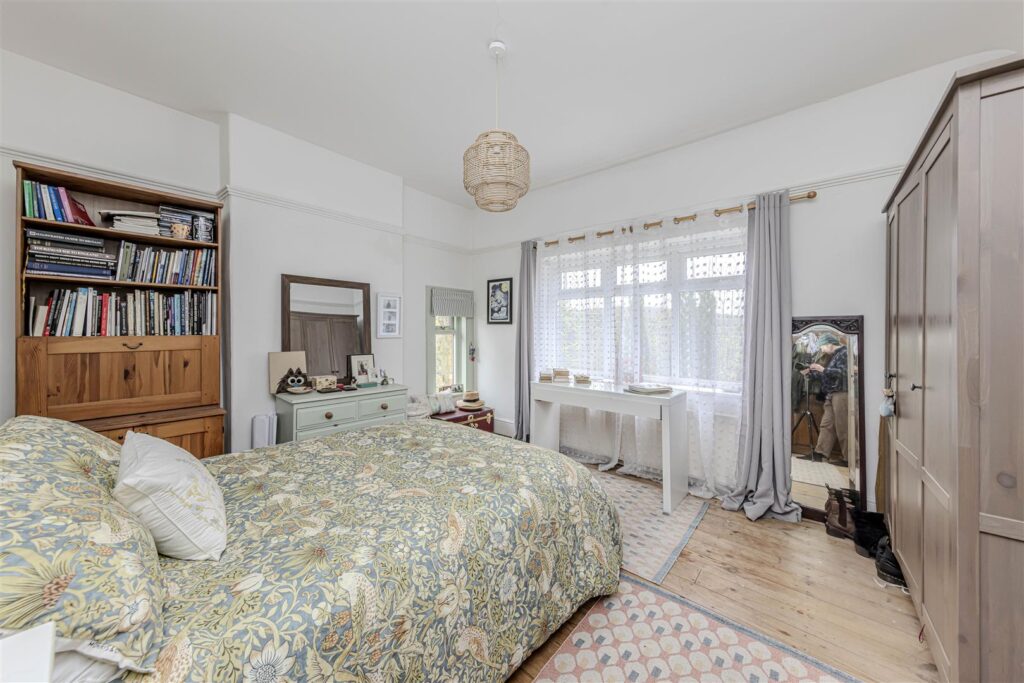 Leek Road, Longsdon, Staffordshire, ST9 9QF