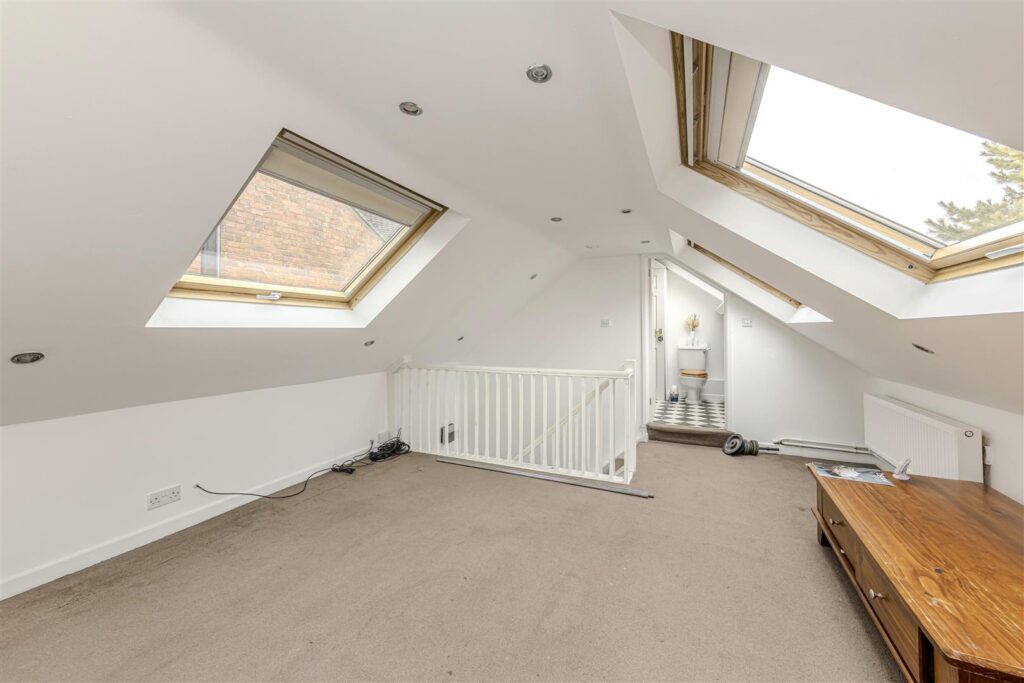Leek Road, Longsdon, Staffordshire, ST9 9QF