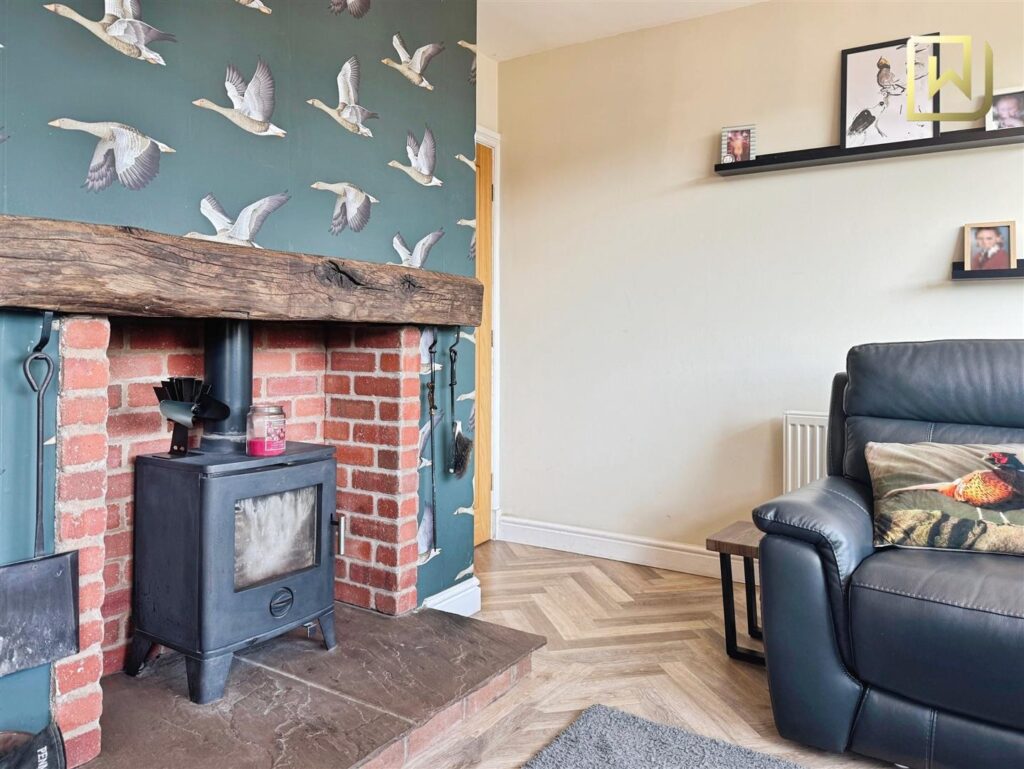 Churchill Avenue, Cheddleton, Leek, Staffordshire, St13 7EJ