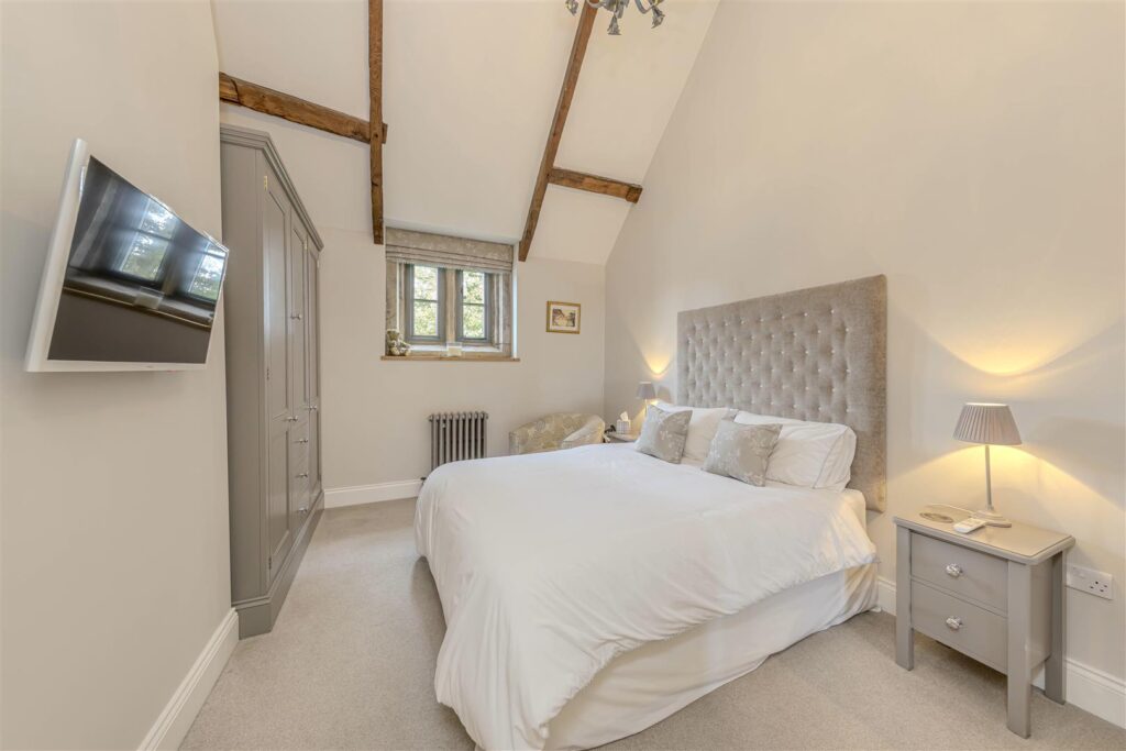 Knypersley Hall, Knypersley, Staffordshire, ST8 7AN