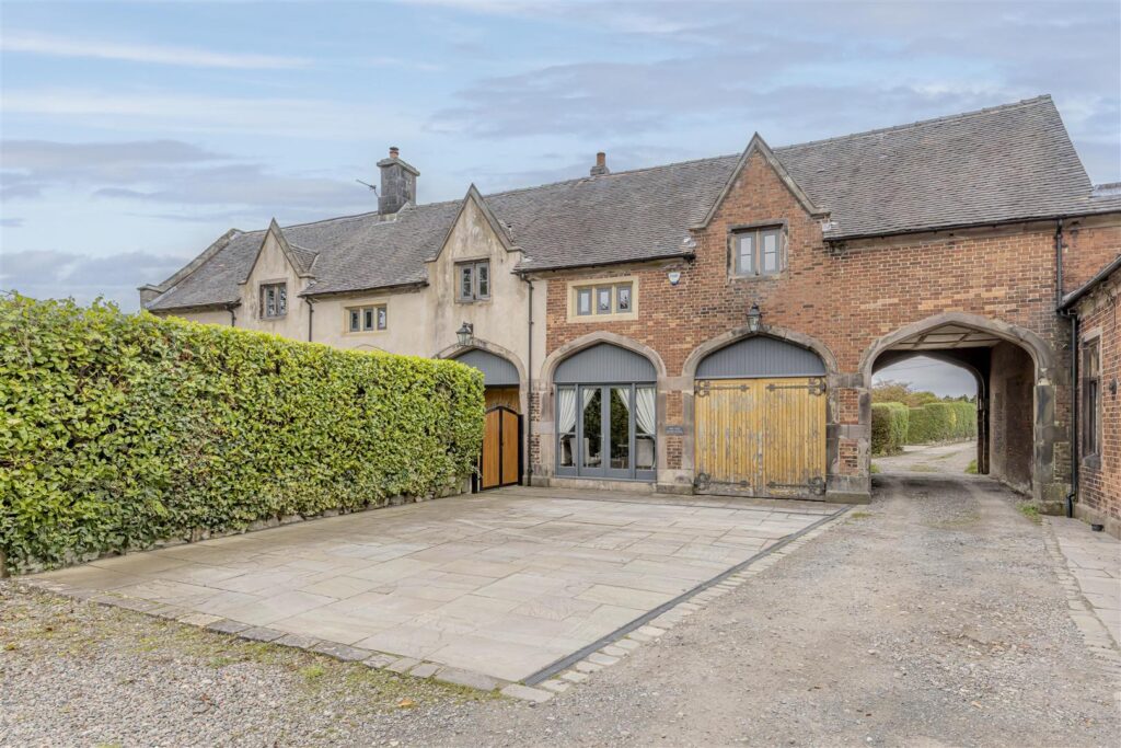 Knypersley Hall, Knypersley, Staffordshire, ST8 7AN
