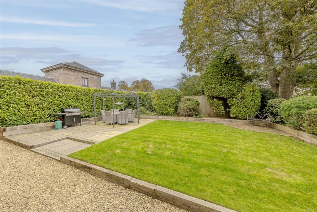 Knypersley Hall, Knypersley, Staffordshire, ST8 7AN