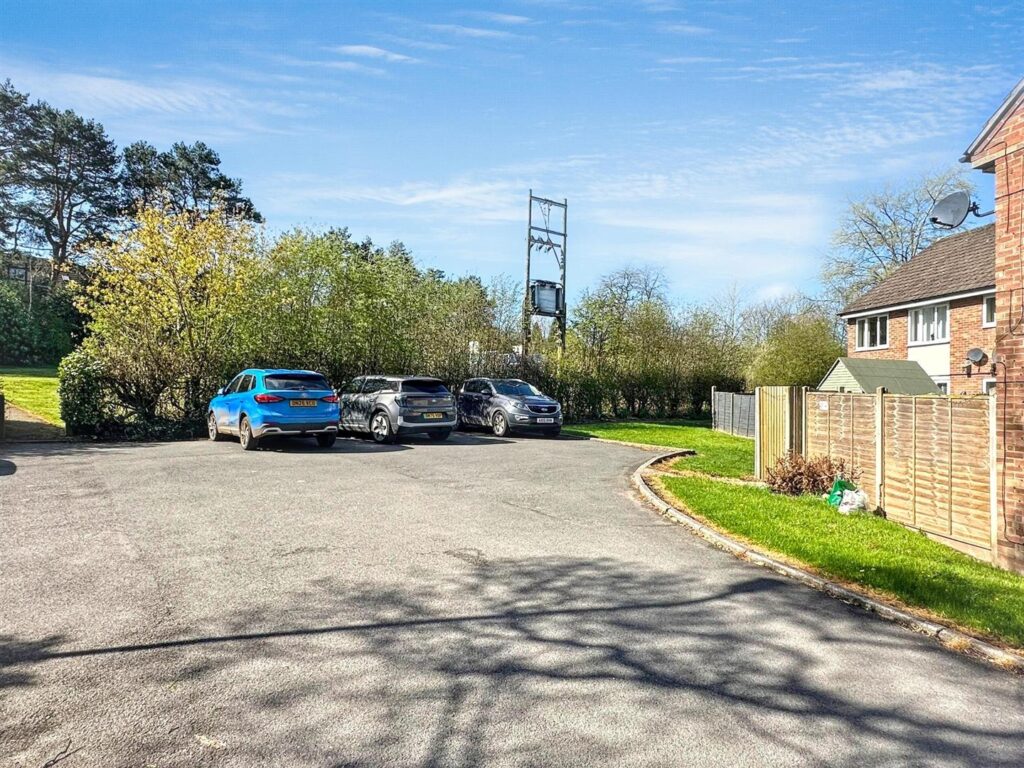 Stallington Close, Blythe Bridge, Staffordshire, ST11 9QF