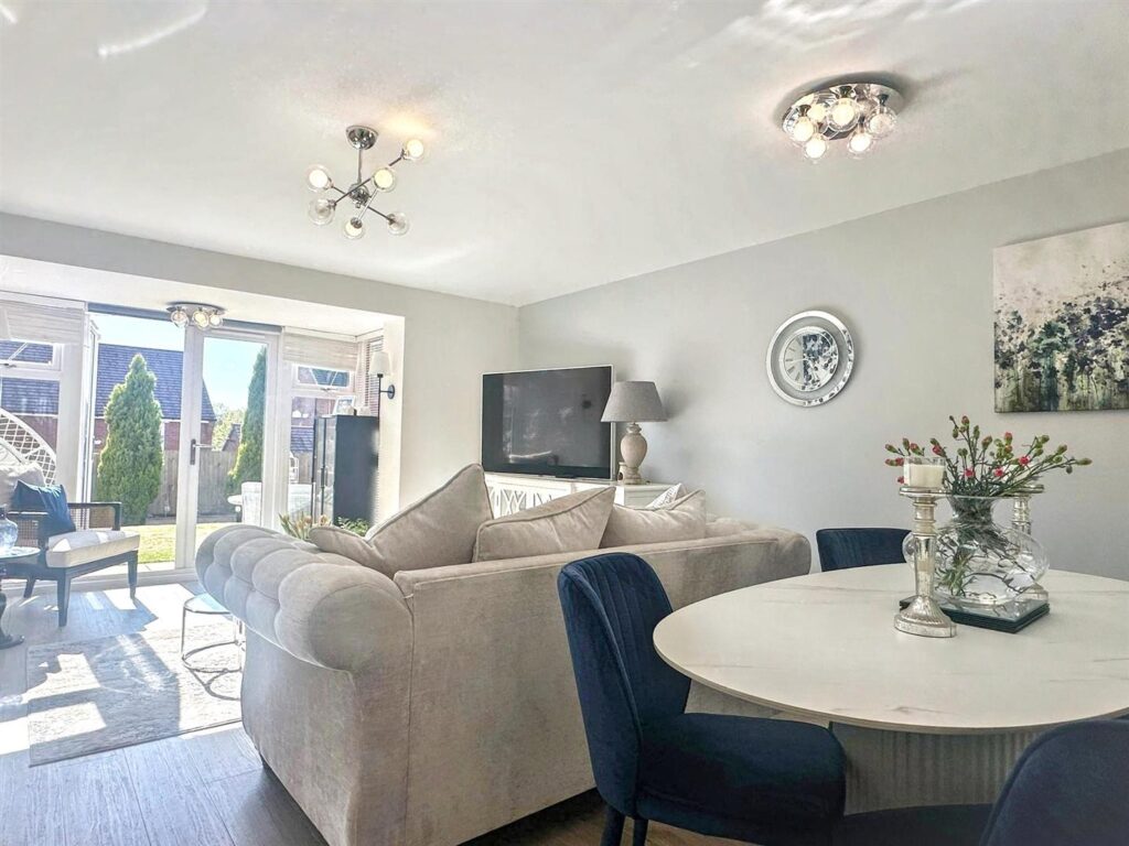 Renaissance Way, Barlaston, Staffordshire, ST12 9FG