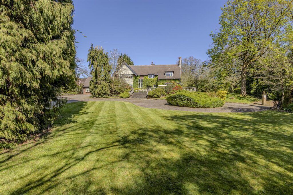 Honeysuckle Lane, Longsdon, Staffordshire, ST9 9QN