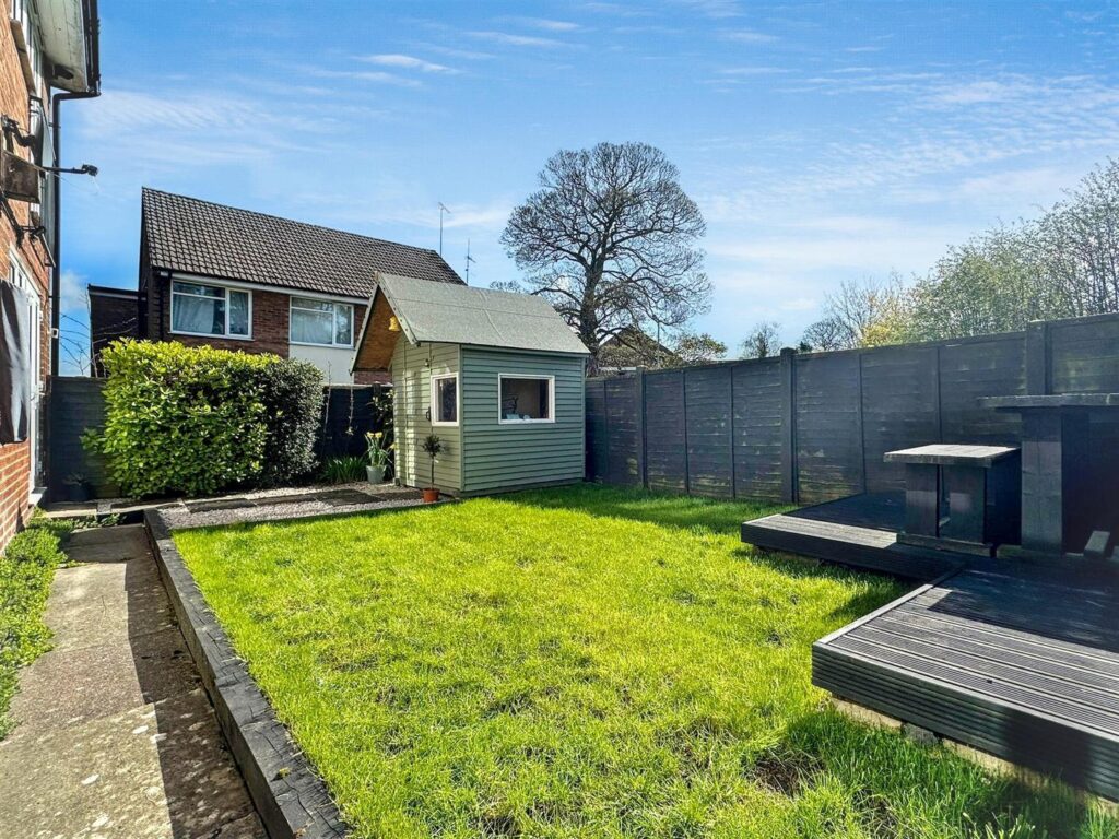 Stallington Close, Blythe Bridge, Staffordshire, ST11 9QF