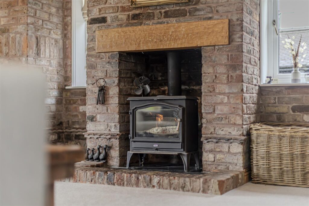 Hot Lane, Biddulph Moor, Staffordshire, ST8 7JS