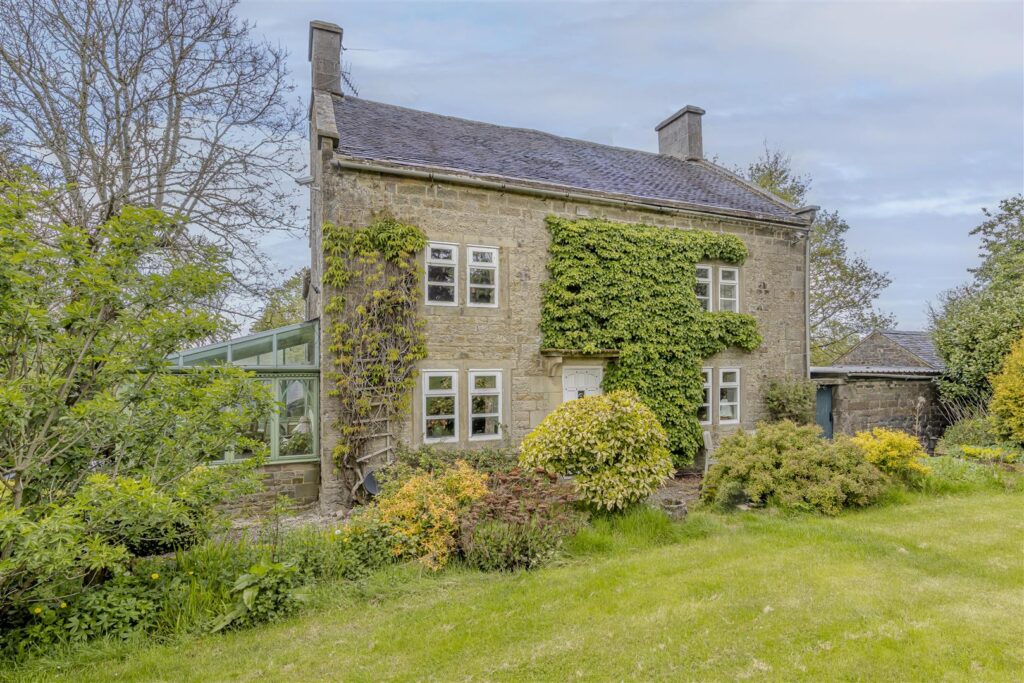 Hulme End, Staffordshire, SK17 0EY