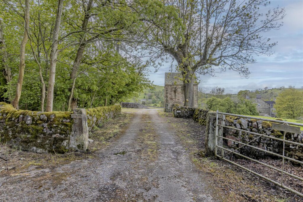 Hulme End, Staffordshire, SK17 0EY