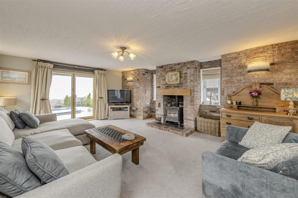 Hot Lane, Biddulph Moor, Staffordshire, ST8 7JS