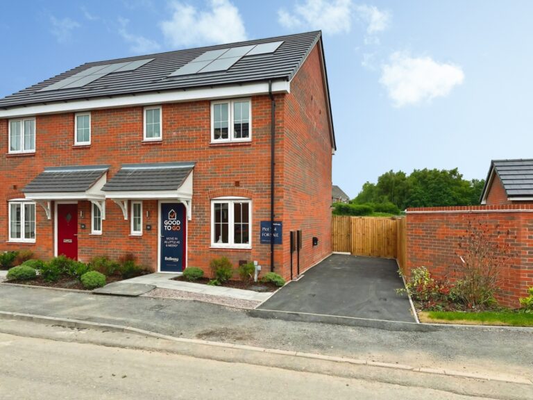 The Trussel 2, The Crescent, Meir, Stoke on Trent, ST3 6HR