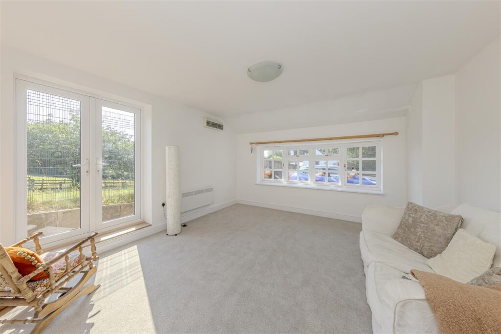 Windmill Hill, Rough Close, Staffordshire, ST3 7PJ