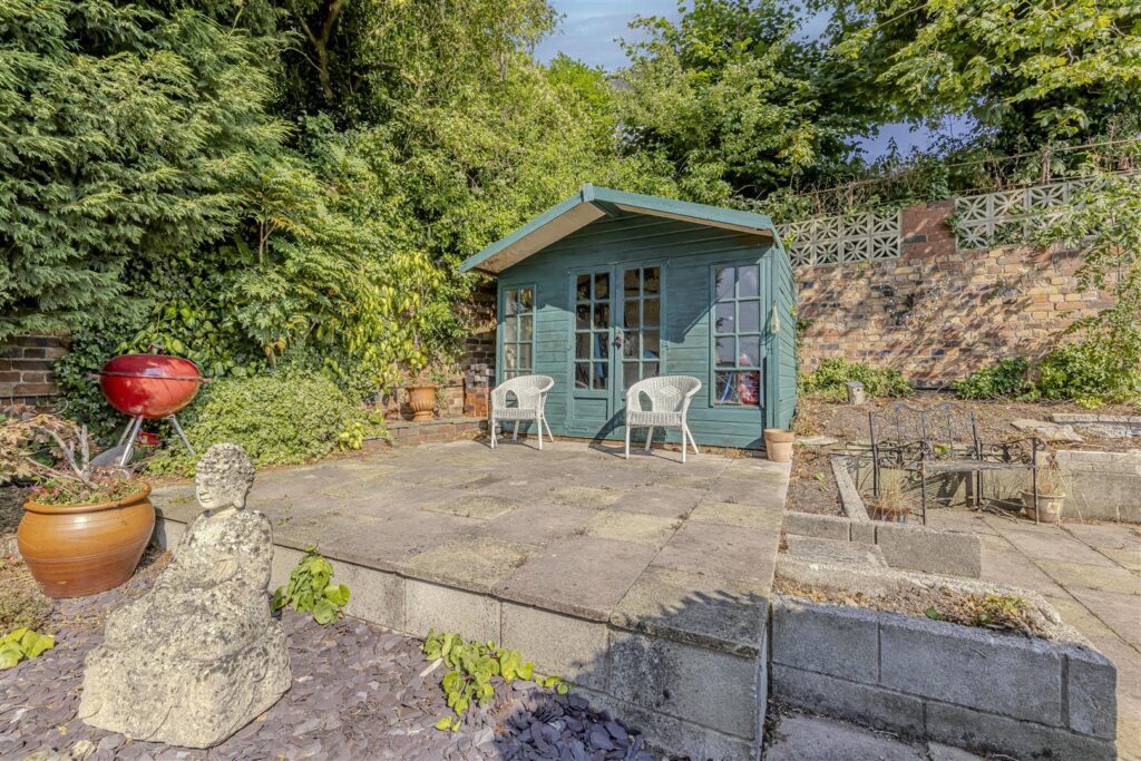 Windmill Hill, Rough Close, Staffordshire, ST3 7PJ