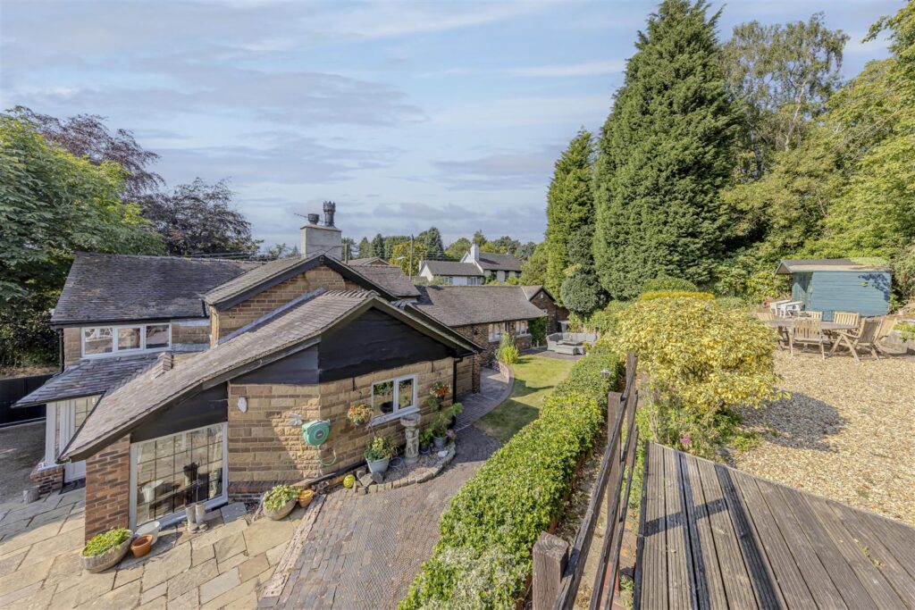 Windmill Hill, Rough Close, Staffordshire, ST3 7PJ