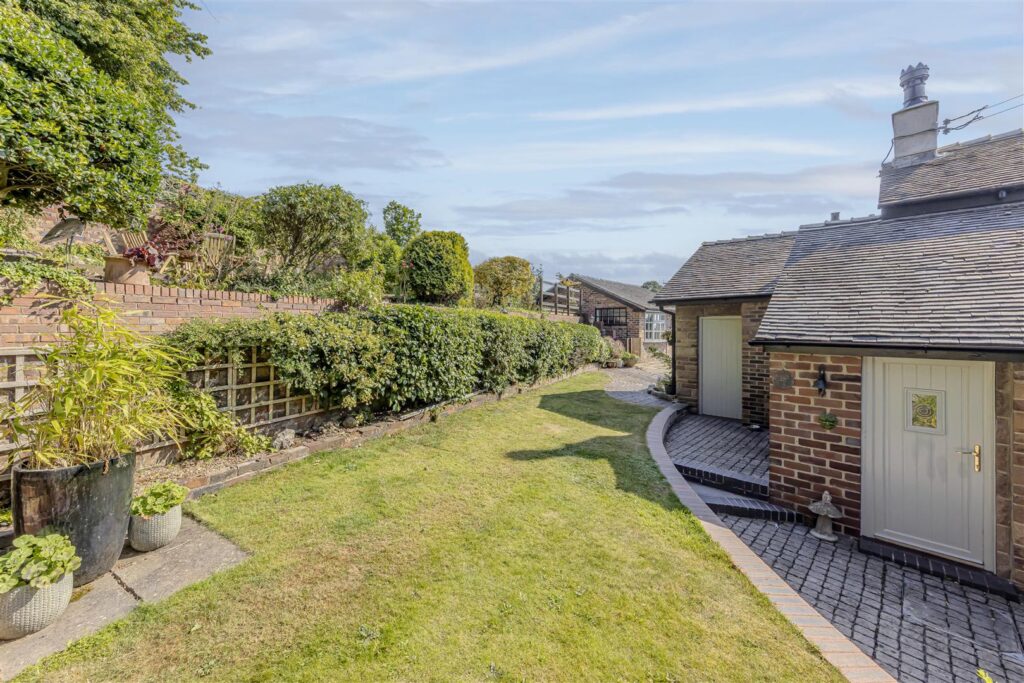 Windmill Hill, Rough Close, Staffordshire, ST3 7PJ