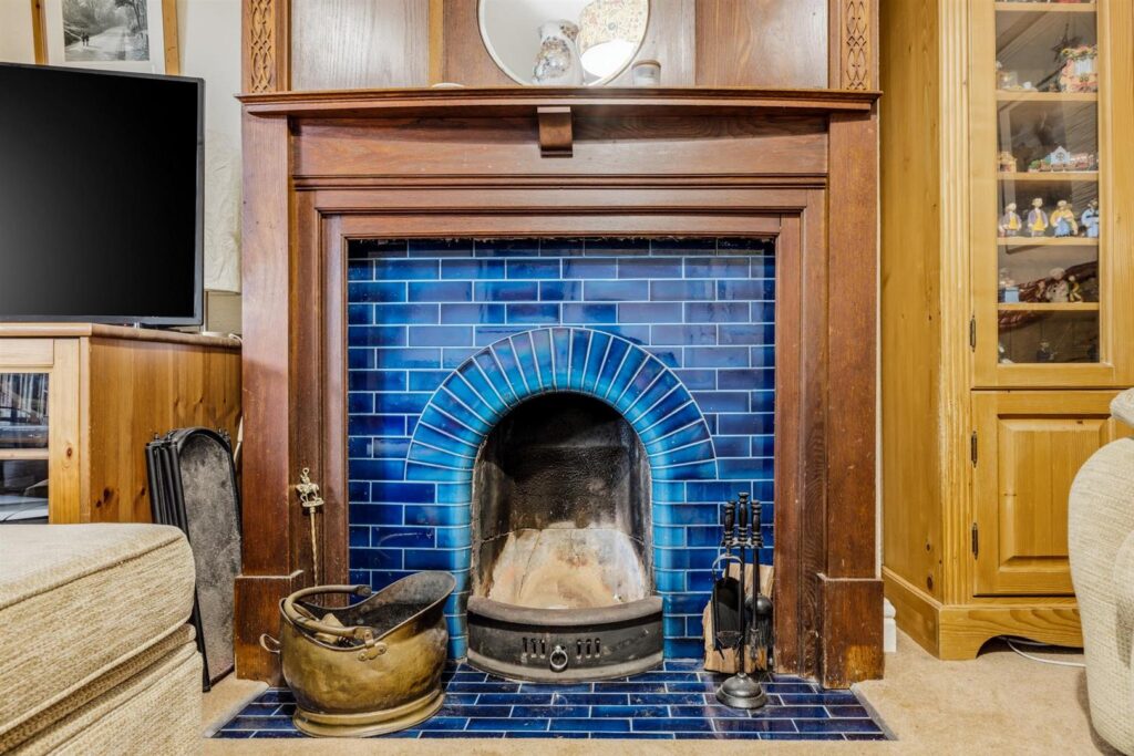 Curzon Road, Buxton, Derbyshire, SK17 6QS