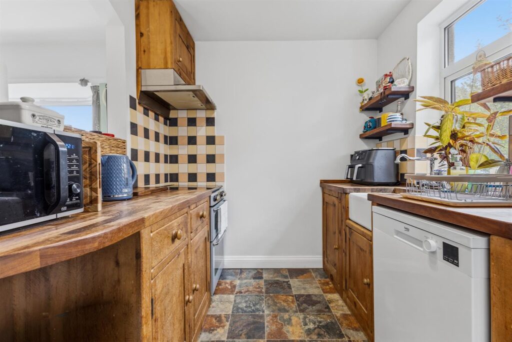 Curzon Road, Buxton, Derbyshire, SK17 6QS