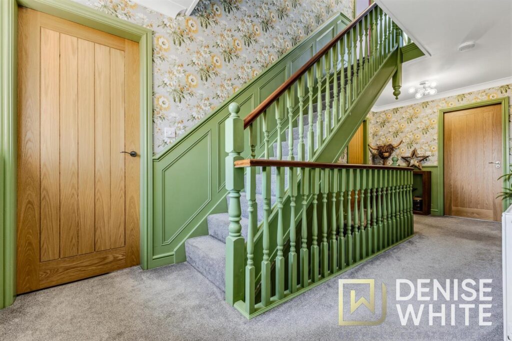 Froghall Road, Ipstones, Staffordshire, ST10 2NA