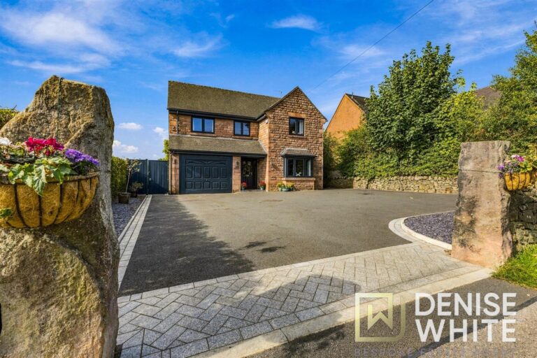 Froghall Road, Ipstones, Staffordshire, ST10 2NA